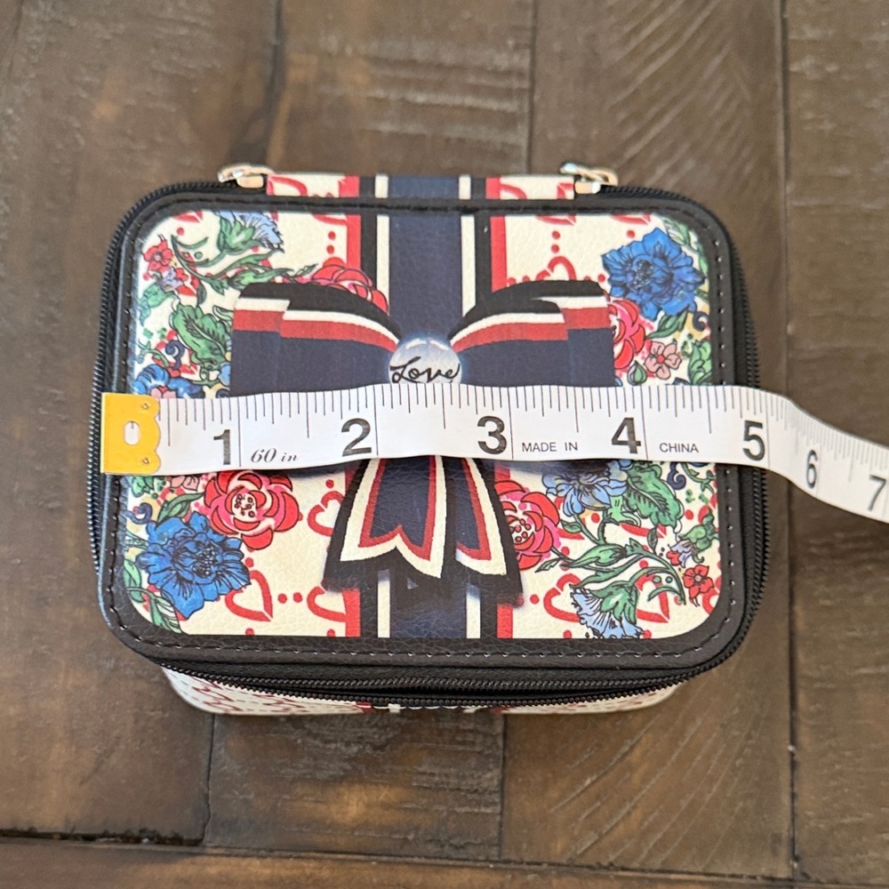 Brighton Be your kind of Beautiful Travel Jewelry Case - Picture 6 of 9